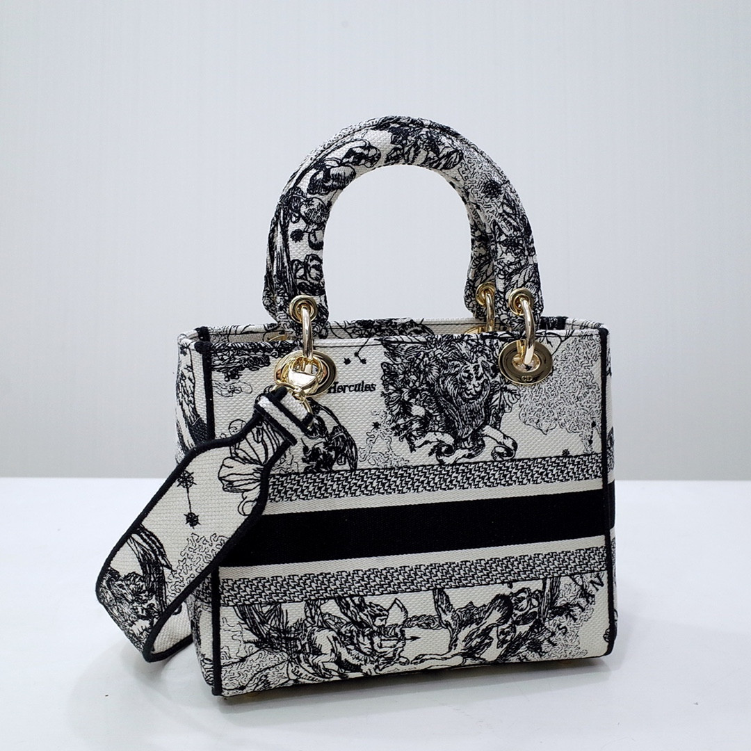 medium D*or lady d-lite bag 24 x 20 x 11 cm