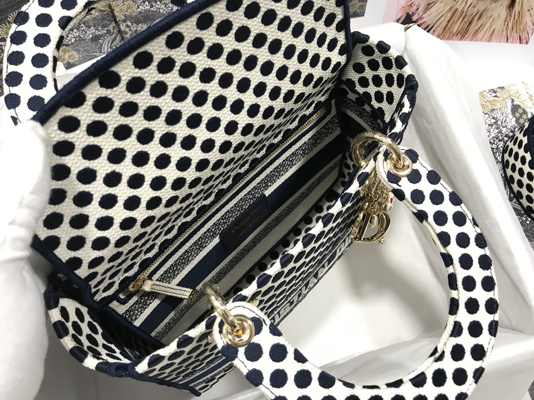 medium D*or lady d-lite bag polka dots 24 x 20 x 11 cm