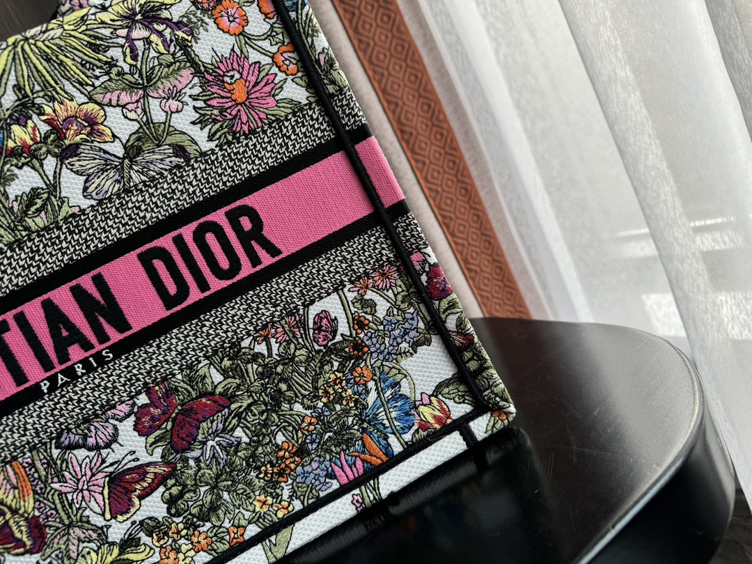 medium D*or book tote white multicolor mexico millefiori embroidery 14 x 11 x 6.5 inches