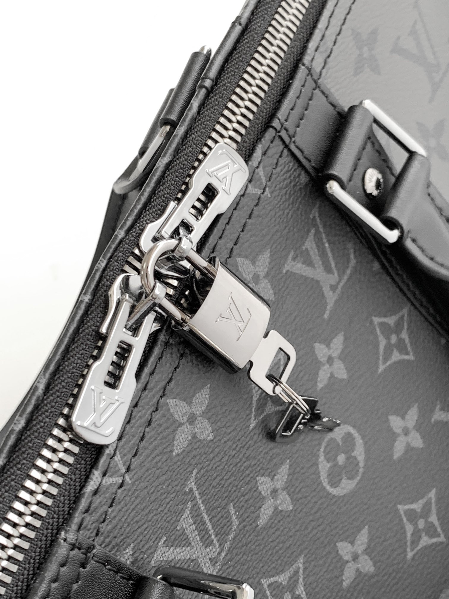 l0*is V*t0n keepall bandoulière 50 m45392