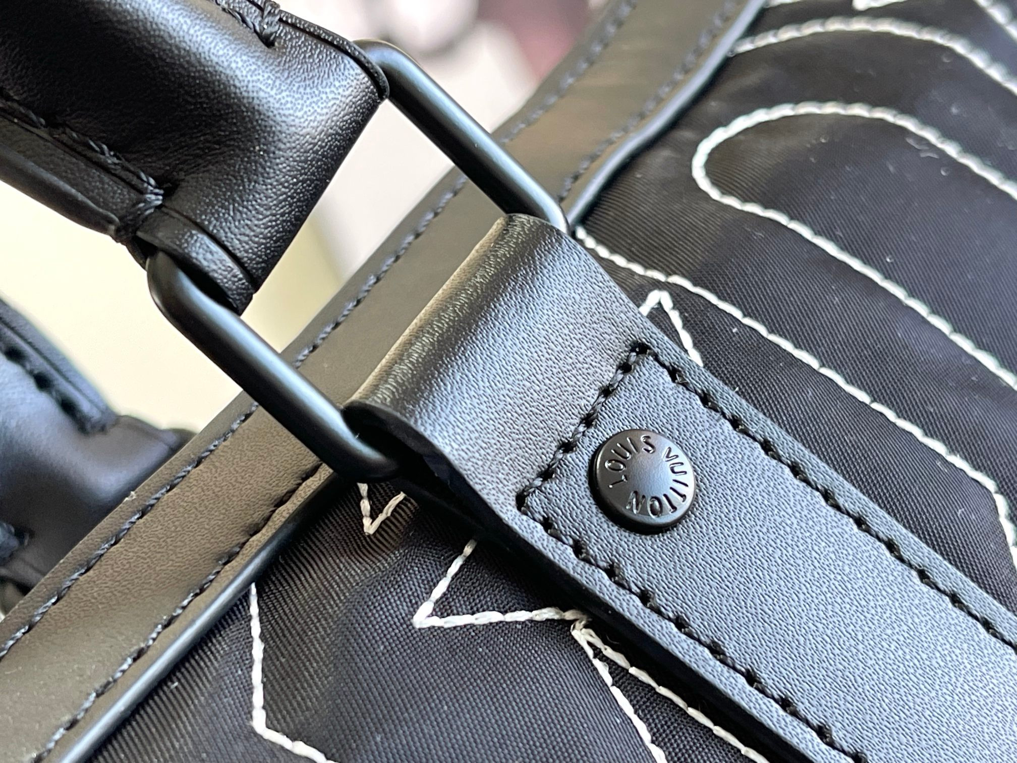 l0*is V*t0n keepall bandoulière 50 m21382