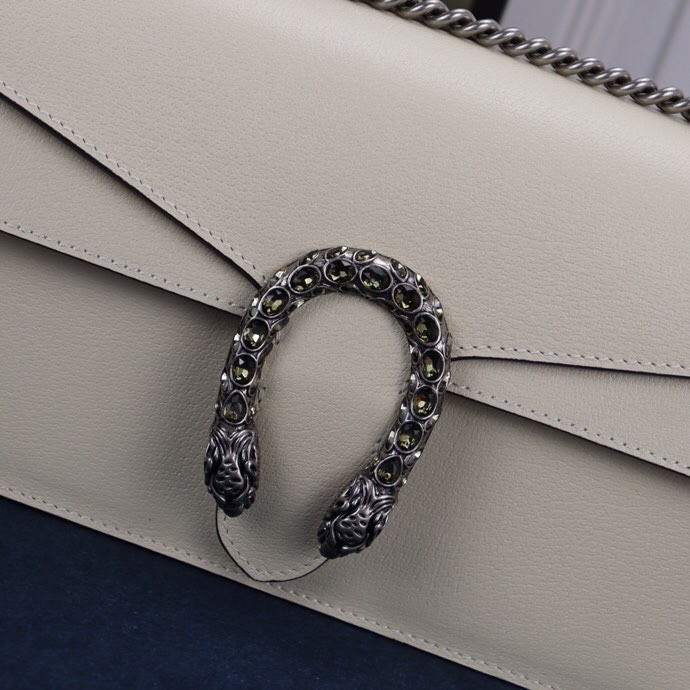 G*u*i dionysus small shoulder bag white 28x18x9cm