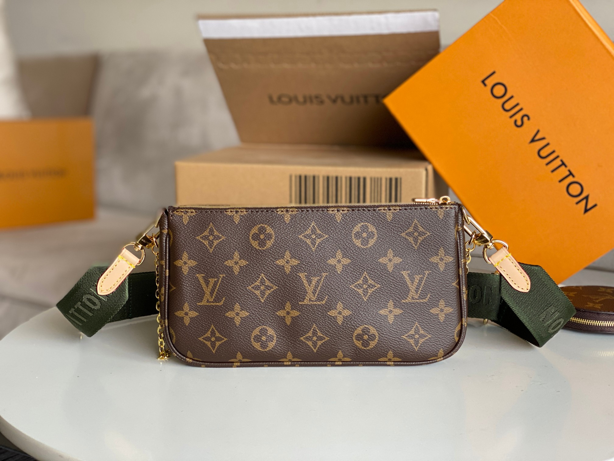 l0*is V*t0n m44813 multi pochette accessoires 9.4 x 5.3 x 1.6 inches