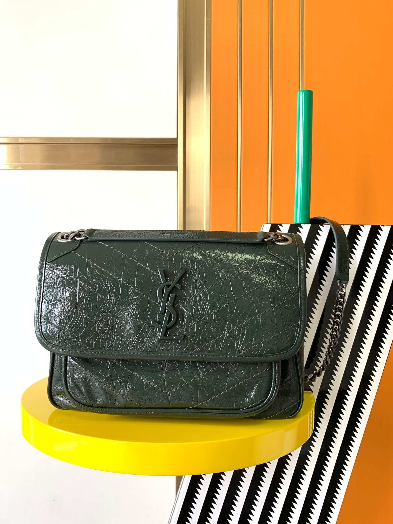 Y*L niki medium in vintage leather dark green 11 x 7.8 x 3.3 inches