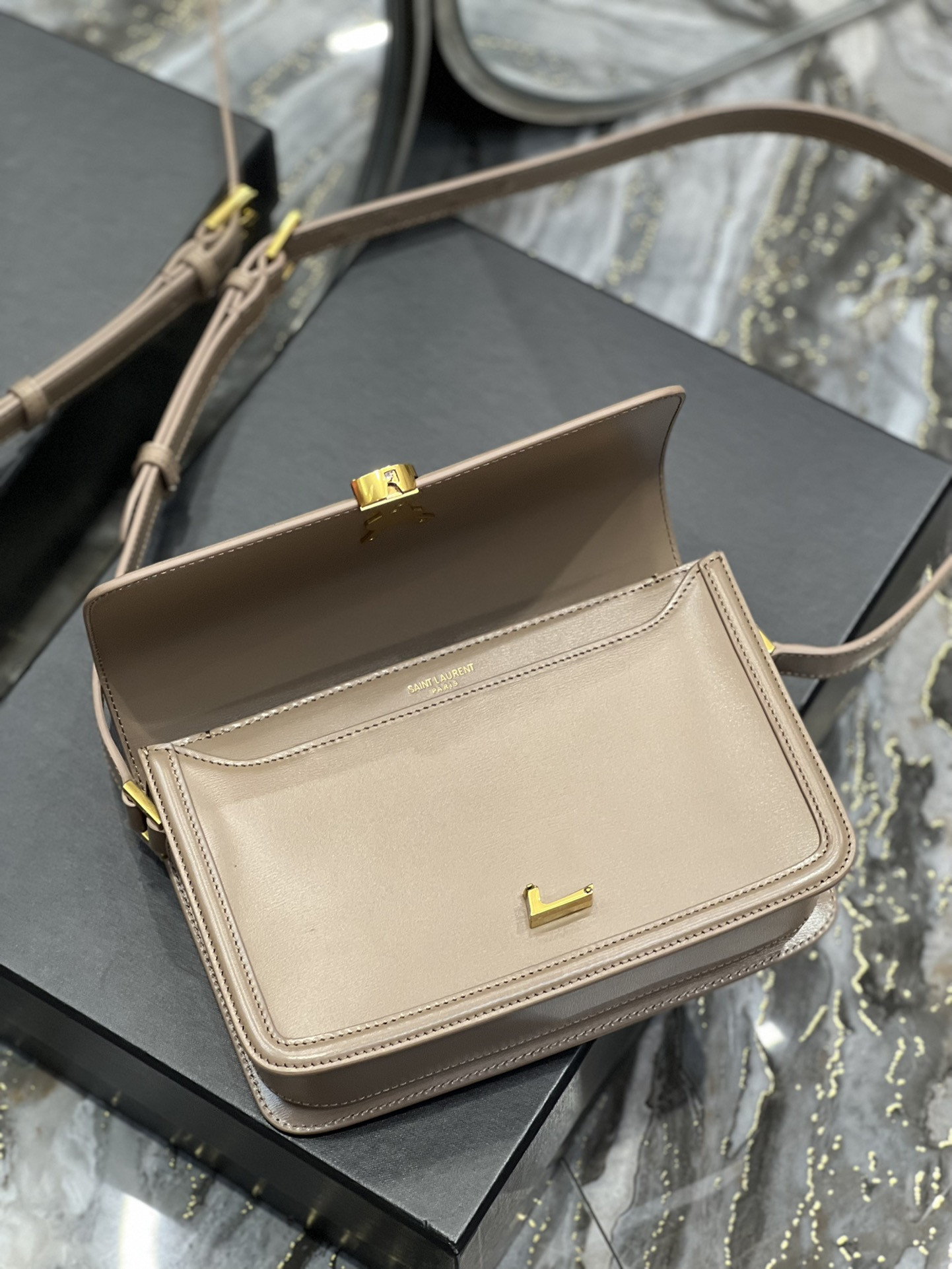 y*l solferino medium satchel in box Sa**t Lau*nt pink 9.1 x 6.3 x 2.4 inches