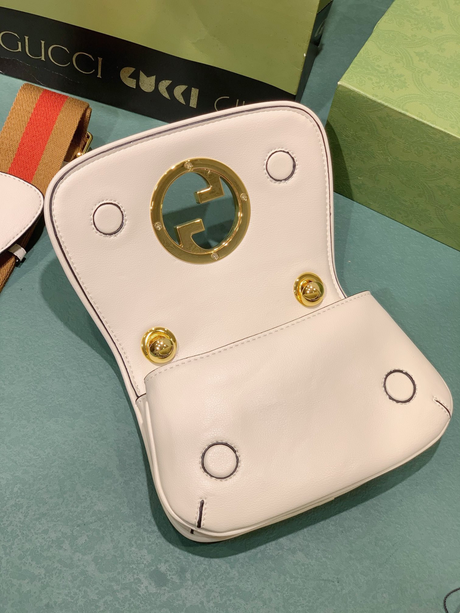 G*u*i blondie mini bag white 8.7"w x 5.1"h x 2.2"d