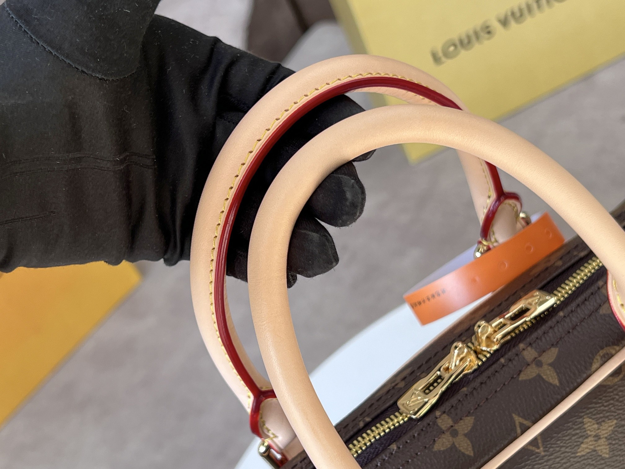 LV N41124 41 x 31 x 7 cm