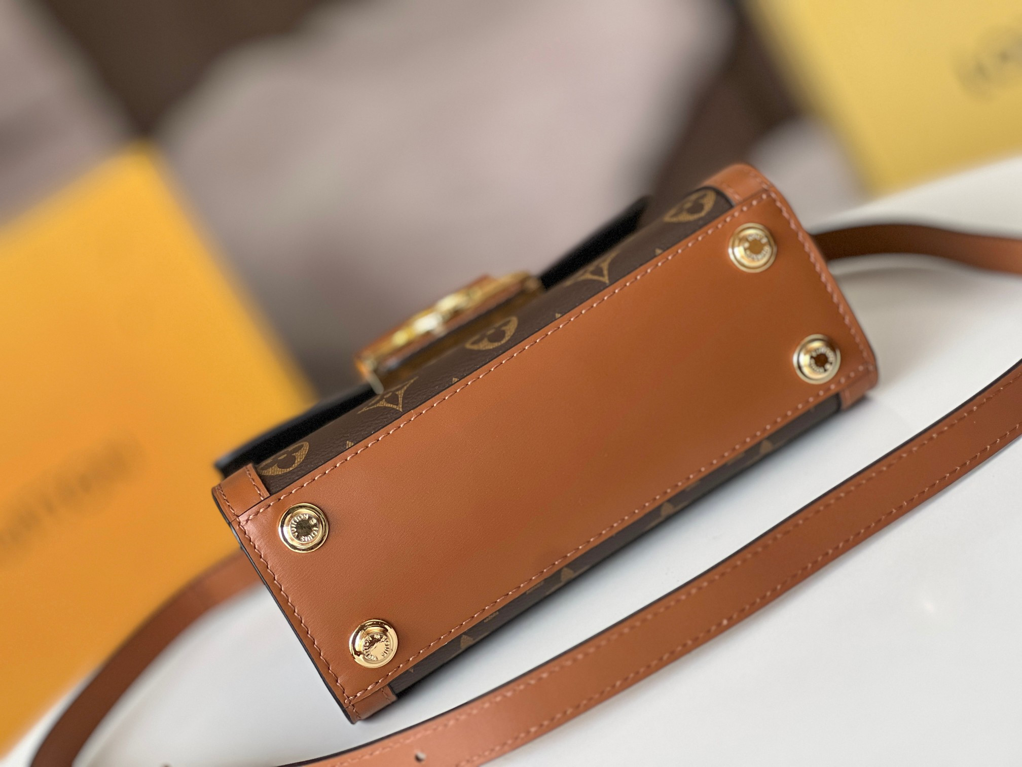 LV M46751 Dauphine Capitale 6.9 x 6.9 x 3.5 inches