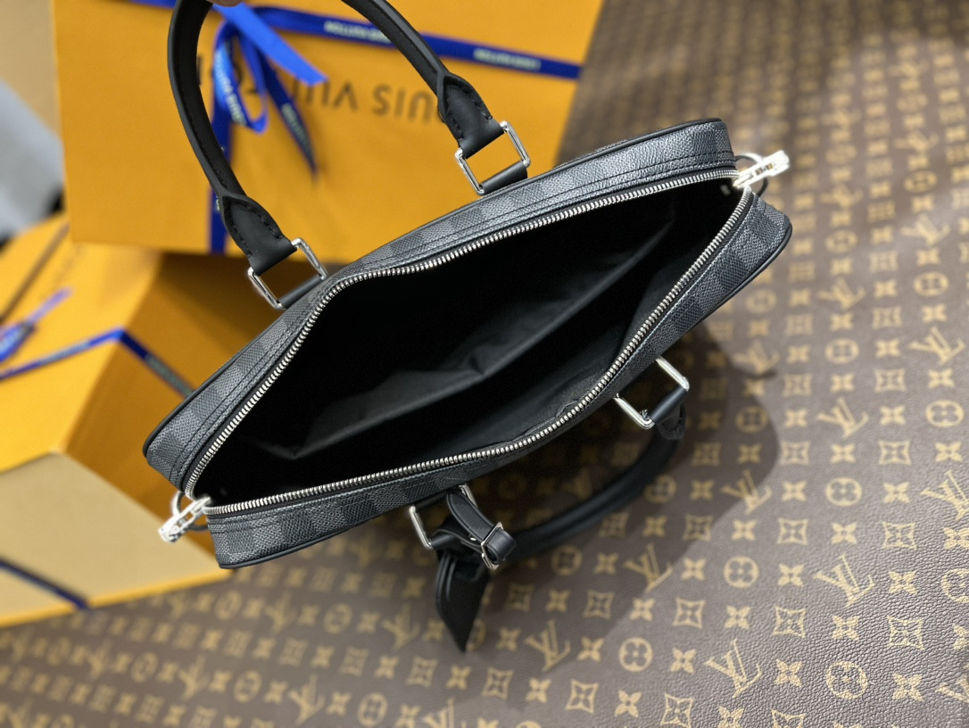 LV M40445 Porte-Documents Voyage PM 36.5 x 27.5 x 6 cm