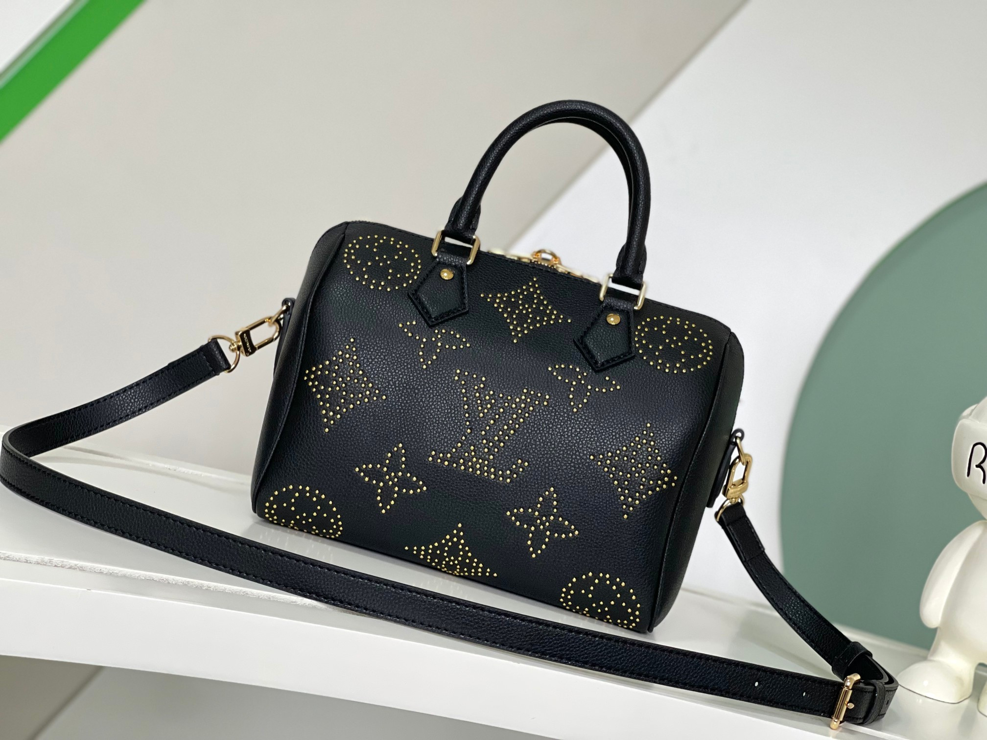LV M46736 Speedy Bandoulière 25 9.8 x 7.5 x 5.9 inches