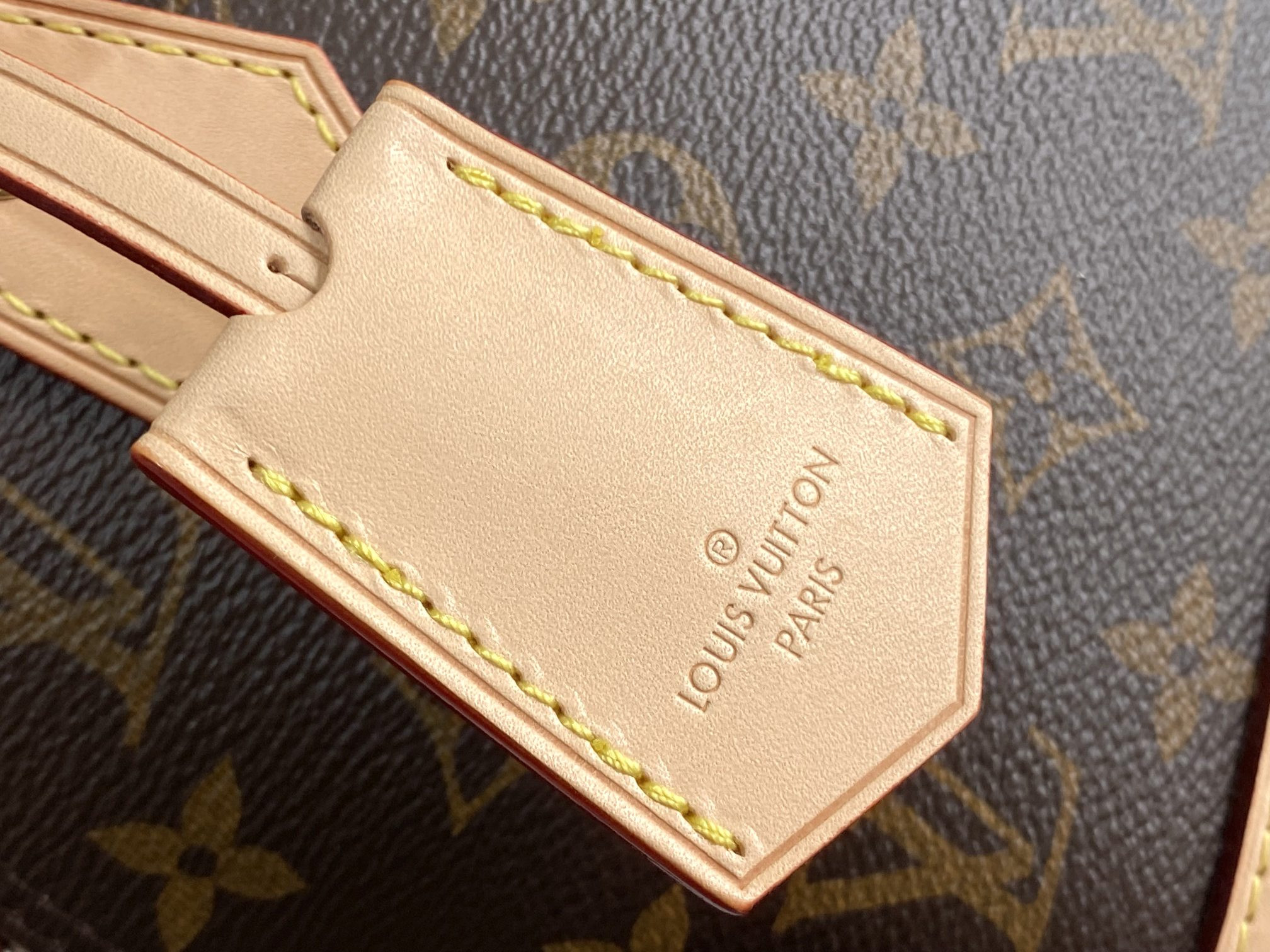 LV M53152 Alma BB 9.3 x 6.9 x 4.5 inches