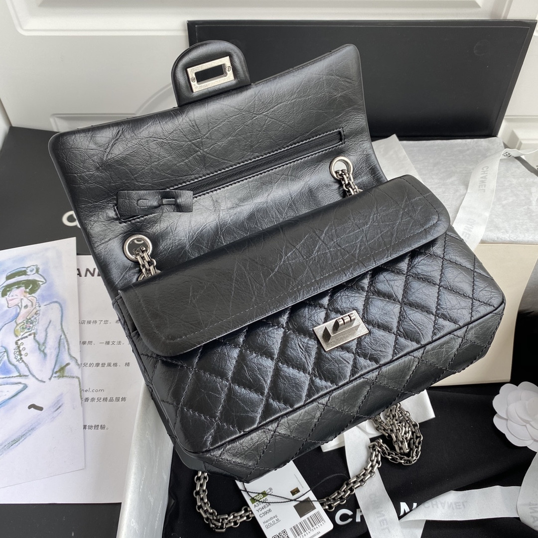 Ch*el 2.55 handbag 6.2 × 9.4 × 2.9 in