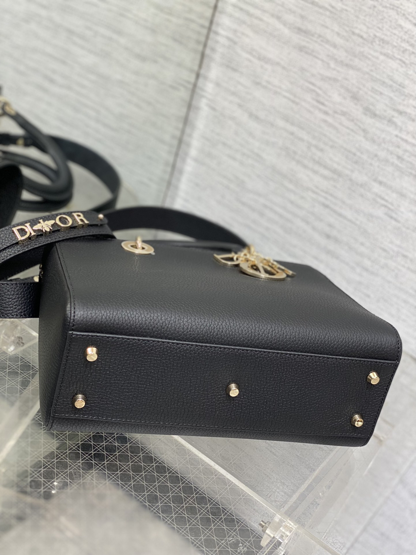 medium lady d-sire my abcD*or bag black bull leather 12 x 8 x 5 inches