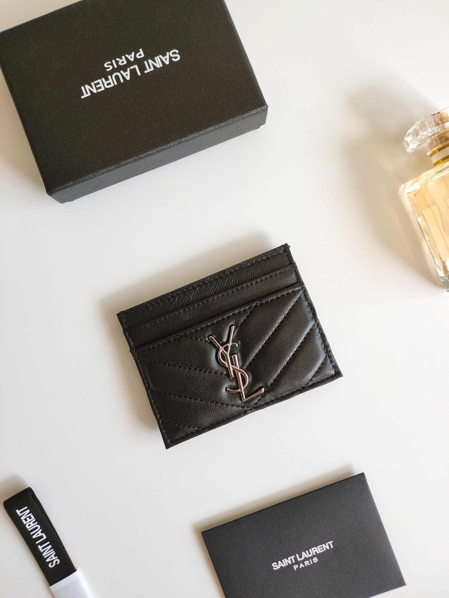 Y*L card holder 10.5×7.5×0.5cm