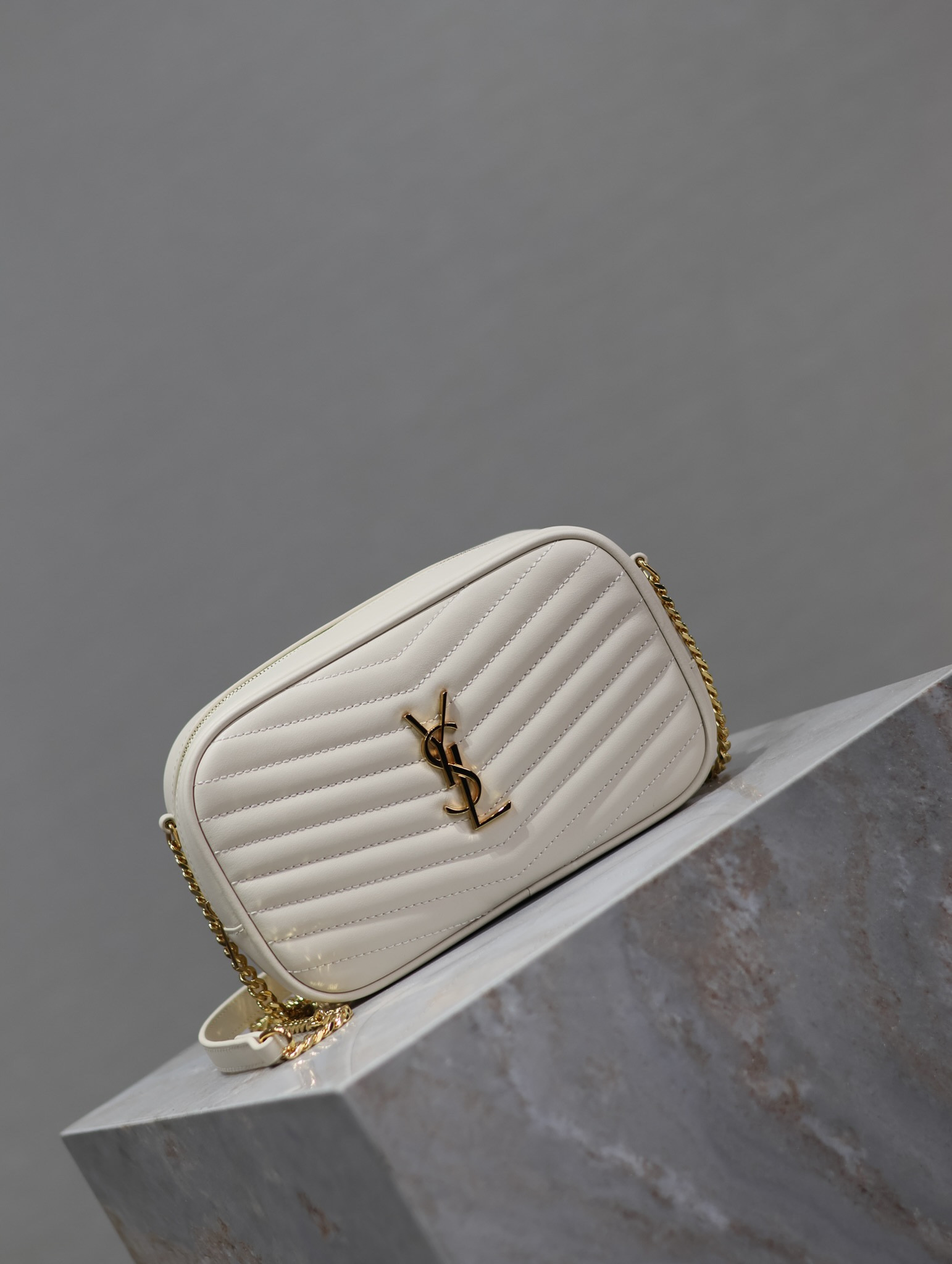 Y*L mini lou in quilted leather 7.5 x 4.1 x 2 inches