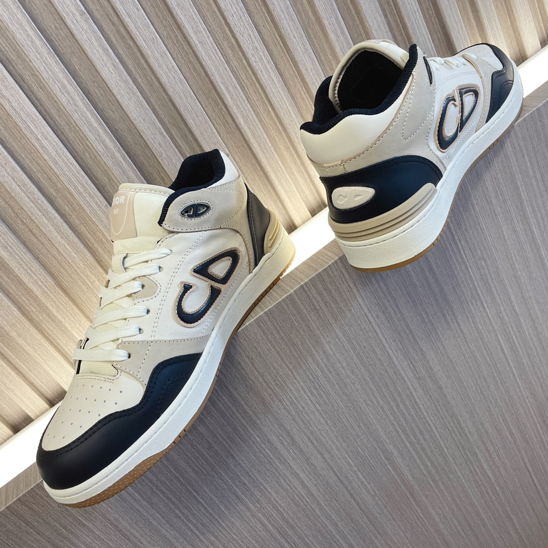 ua D*or b57 mid-top sneaker