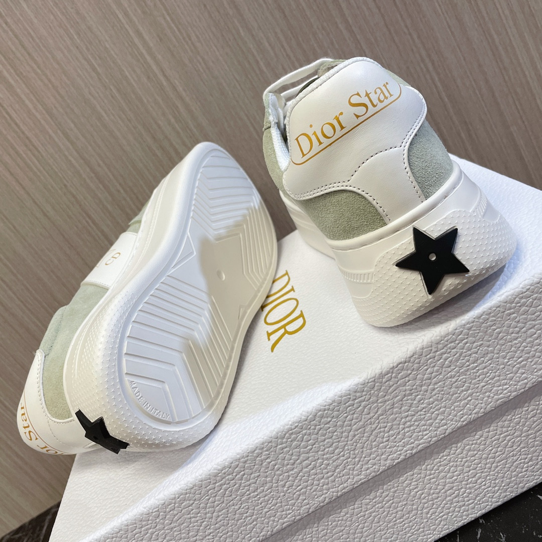 ua D*or star platform sneaker