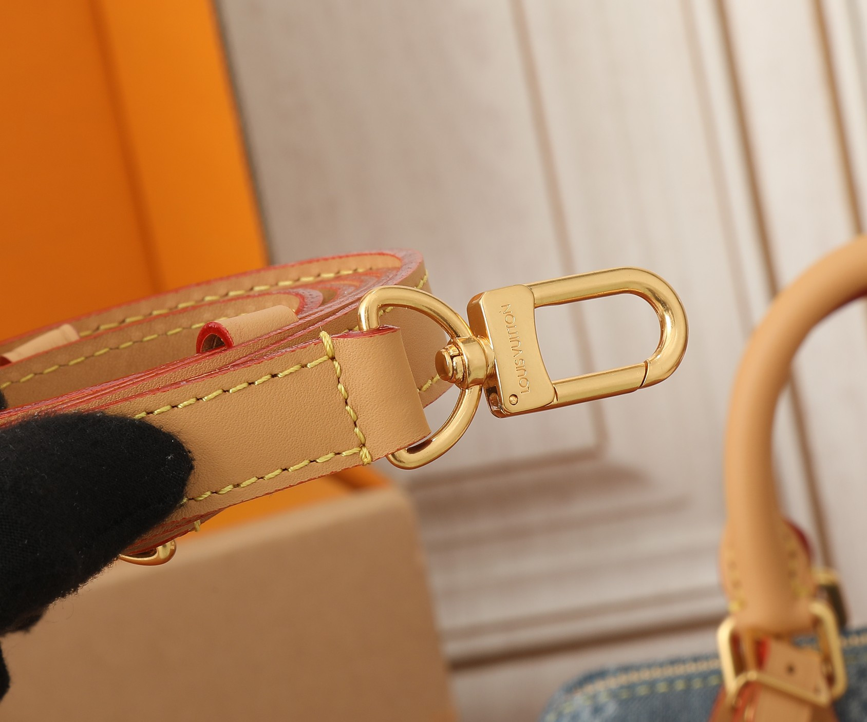 LV Speedy 18 Bandoulière N40682 7.1 x 4.7 x 3.9 inches