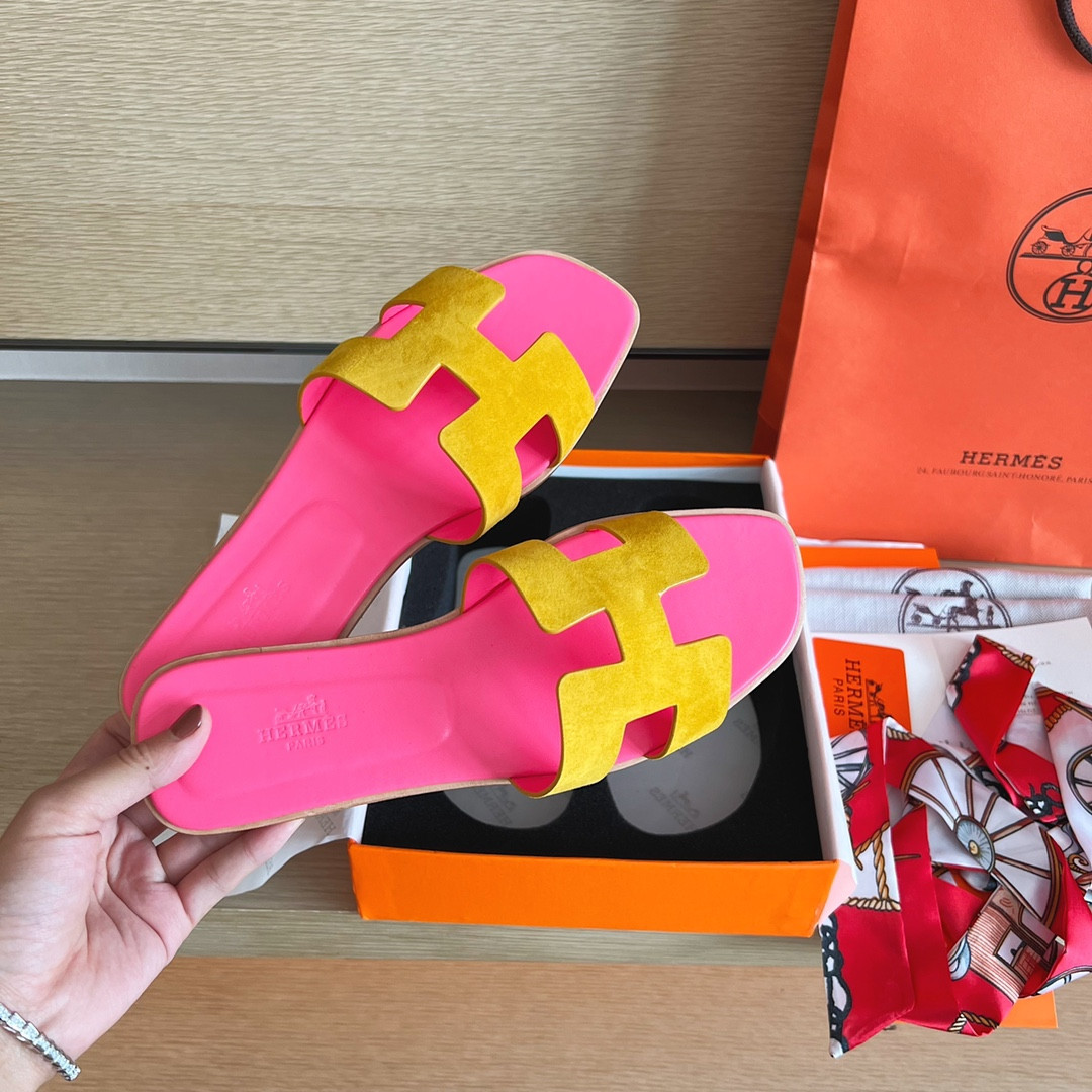 ua H**mes oran sandal