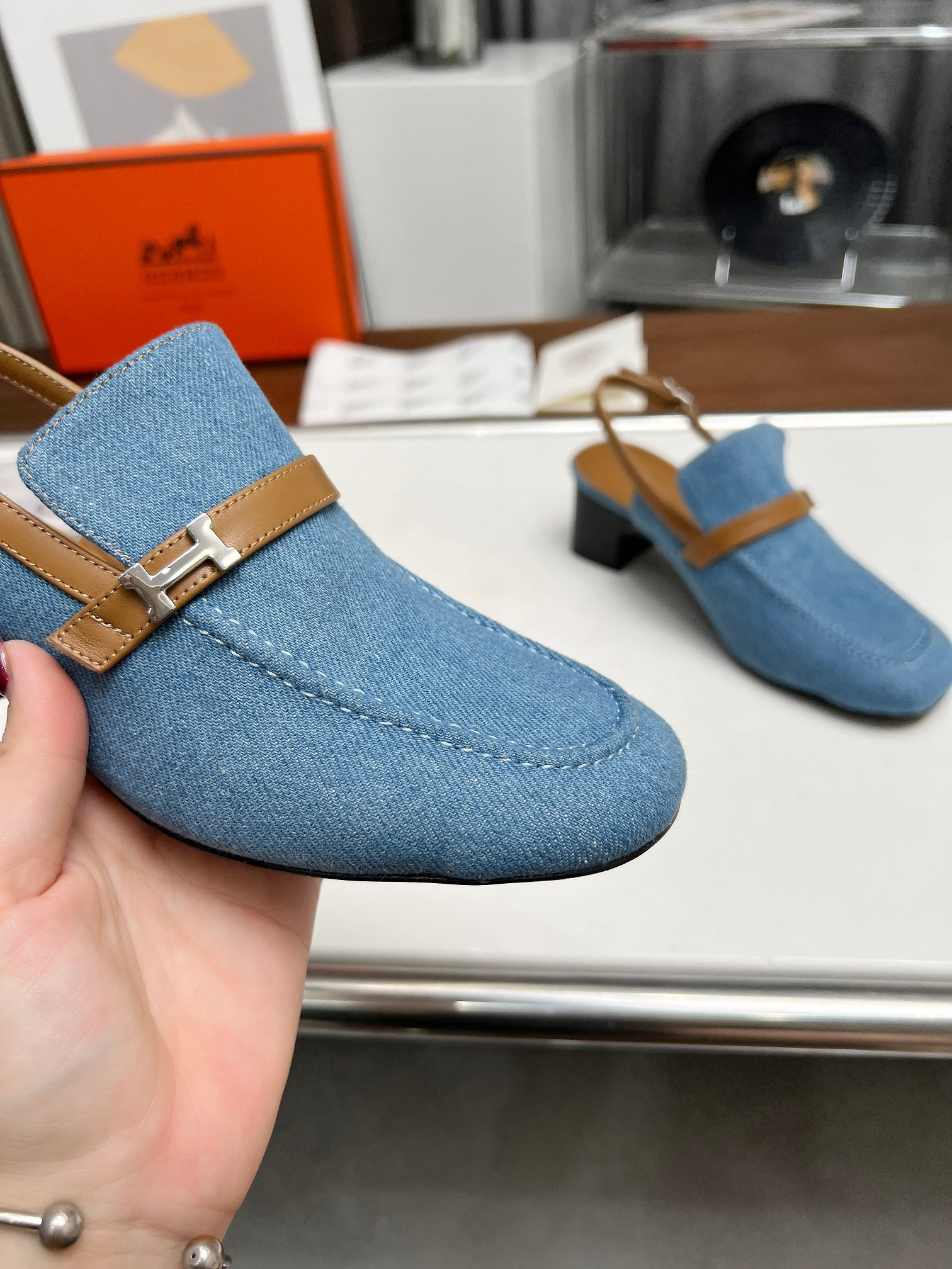 ua H**mes infinie 50 pump