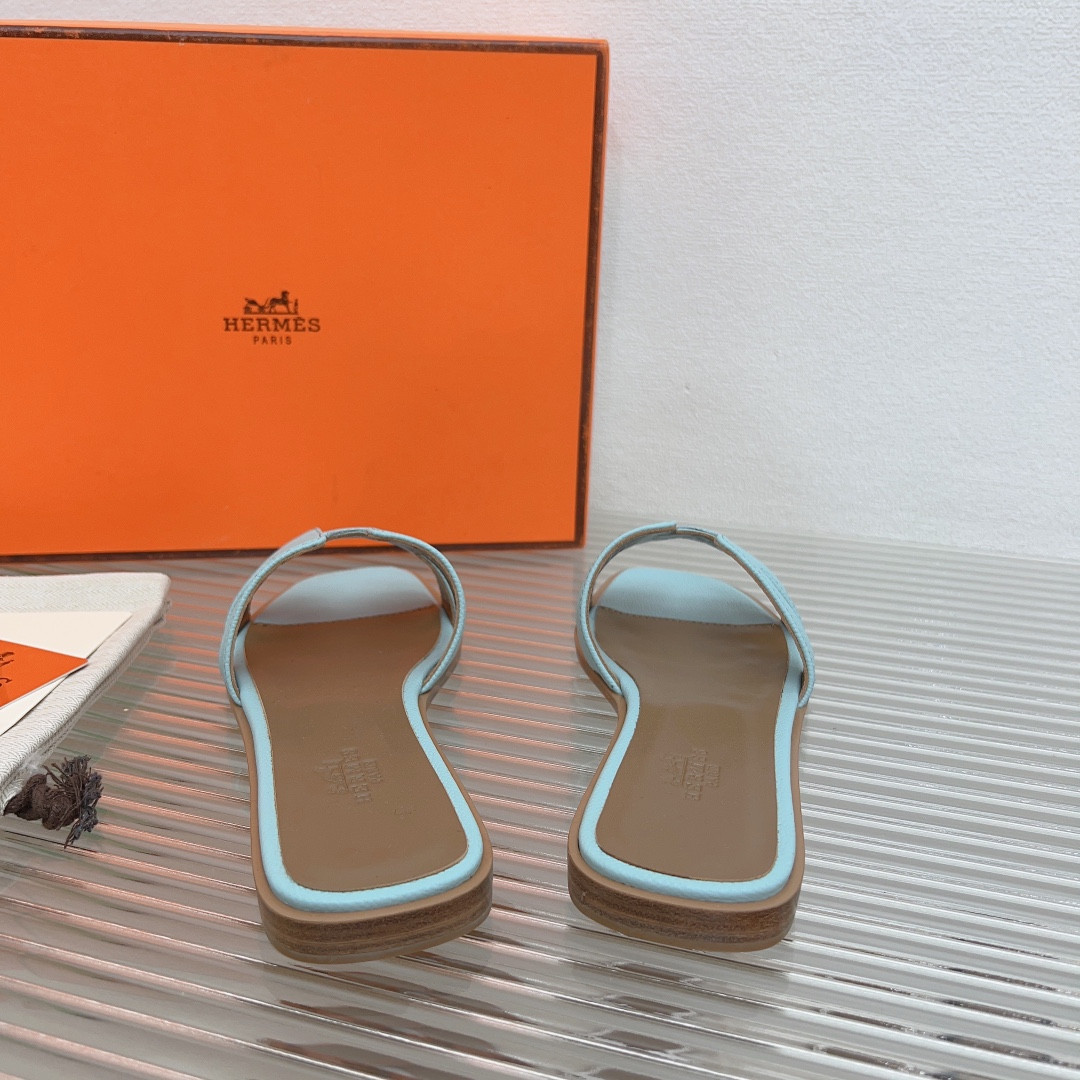 ua H**mes oran sandal