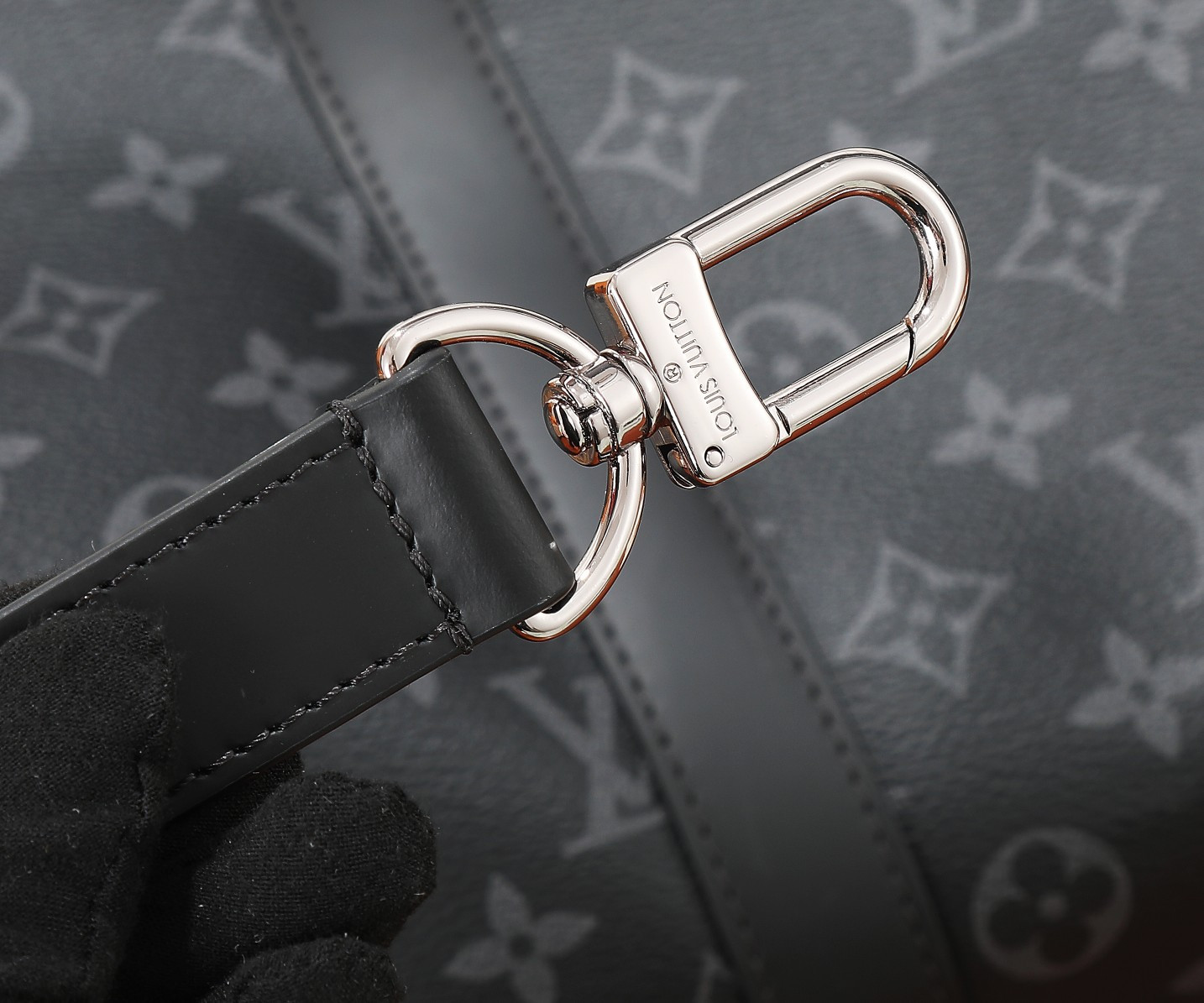 l0*is V*t0n keepall bandoulière 55 m40605