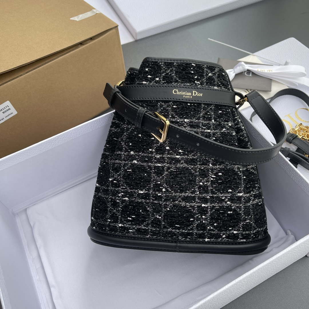 D*or amber black 24.5×25×11cm