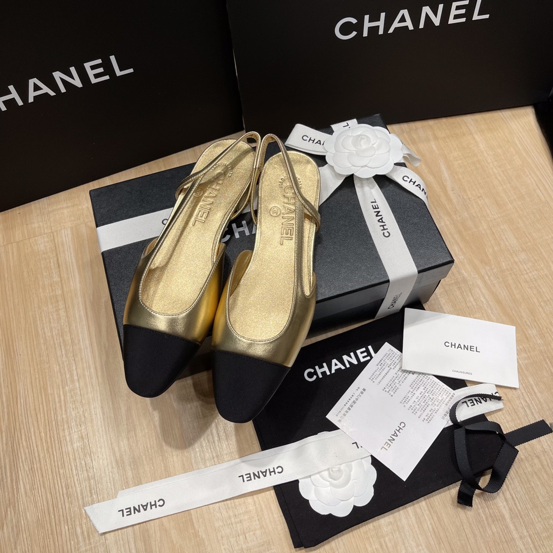 ua Ch*el slingbacks flat