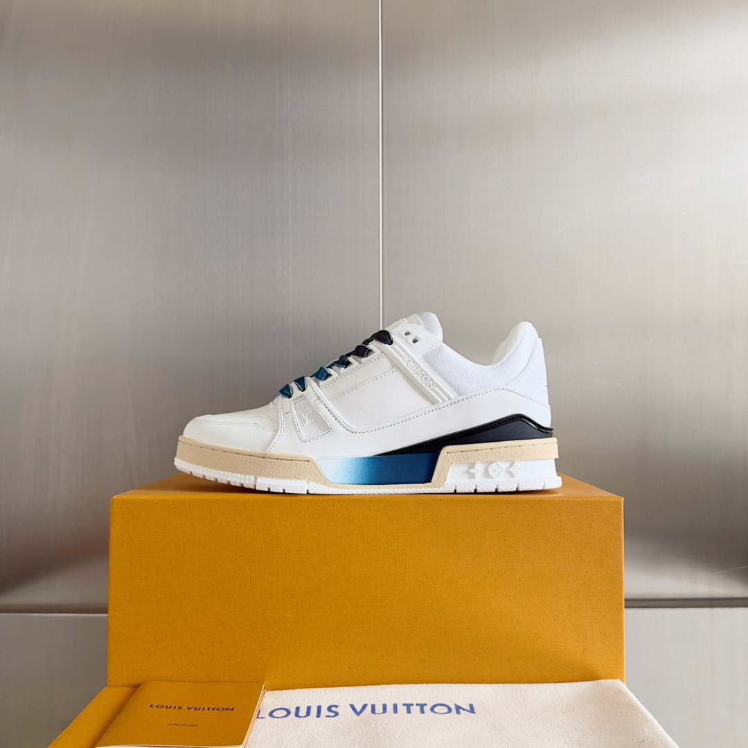 UA LV Trainer Sneaker