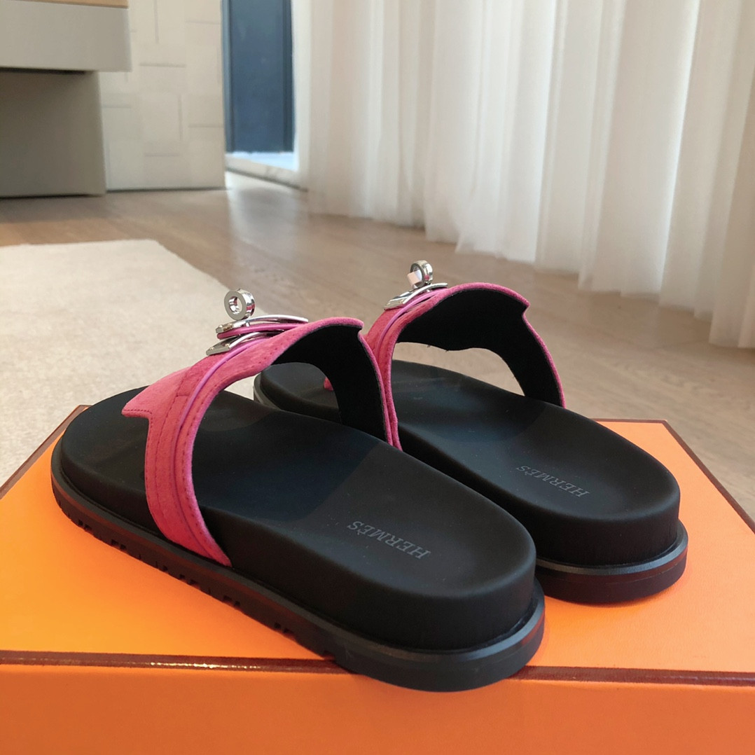 ua H**mes empire sandal