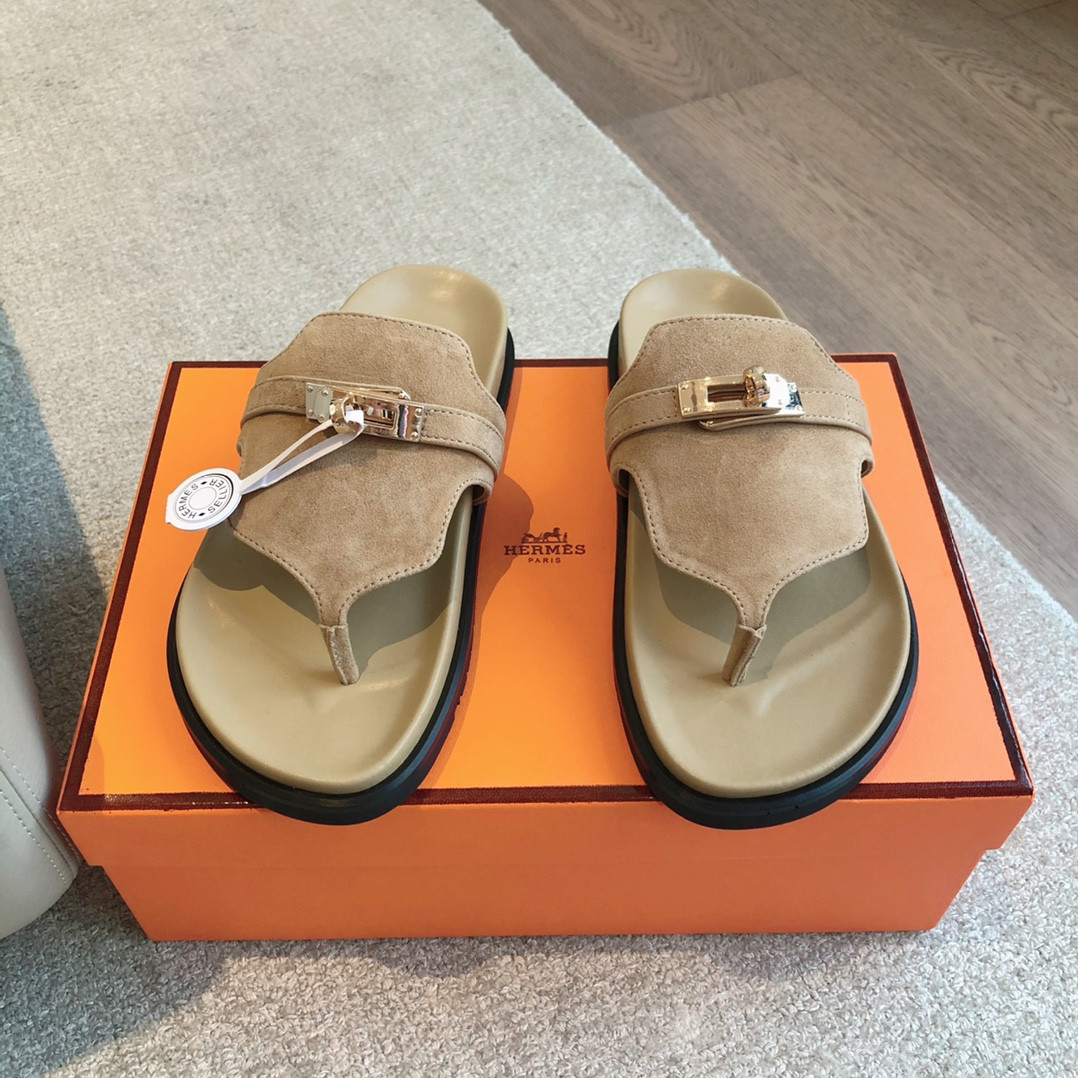 ua H**mes empire sandal