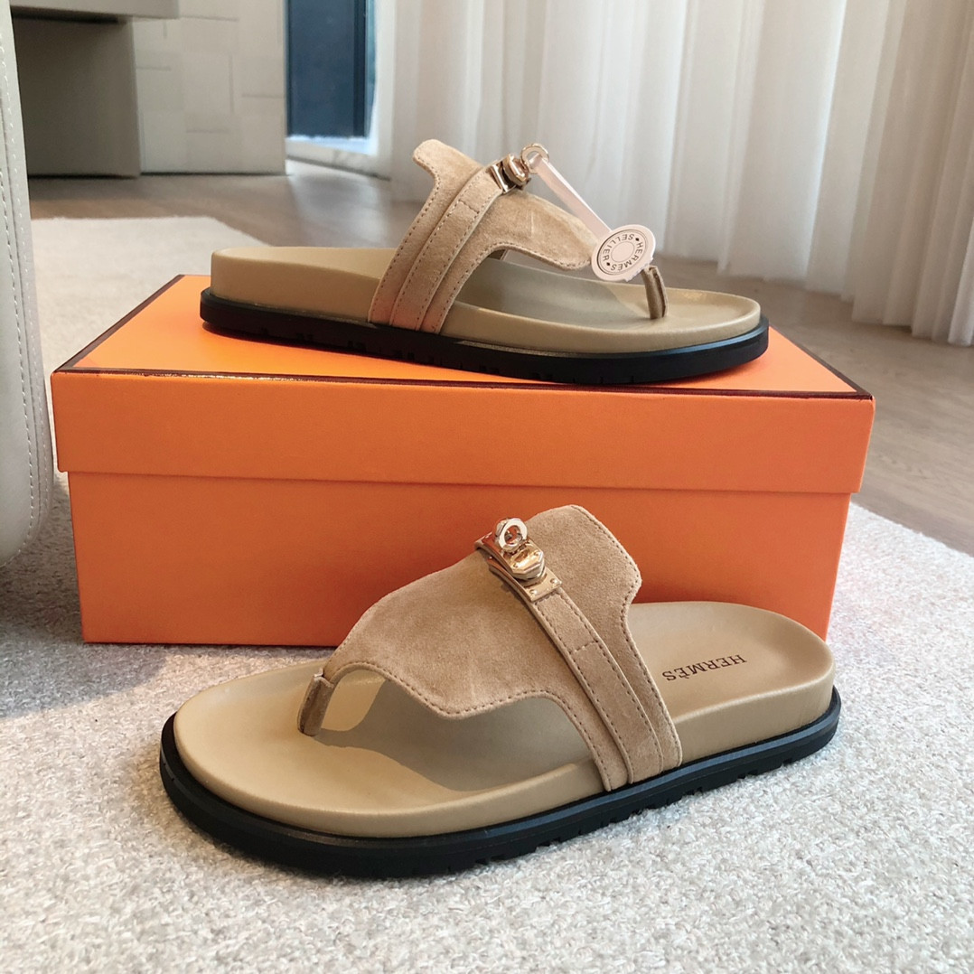ua H**mes empire sandal
