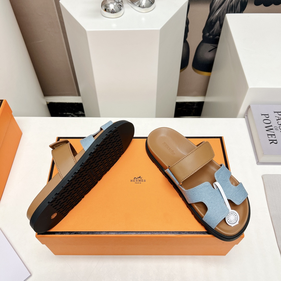 ua H**mes chypre sandal