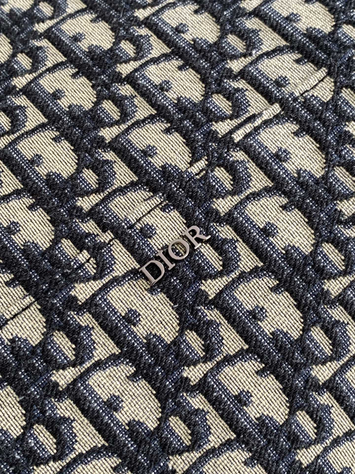D*or 8 backpack with flap beige and black D*or oblique jacquard 31 x 48 x 16.5 cm