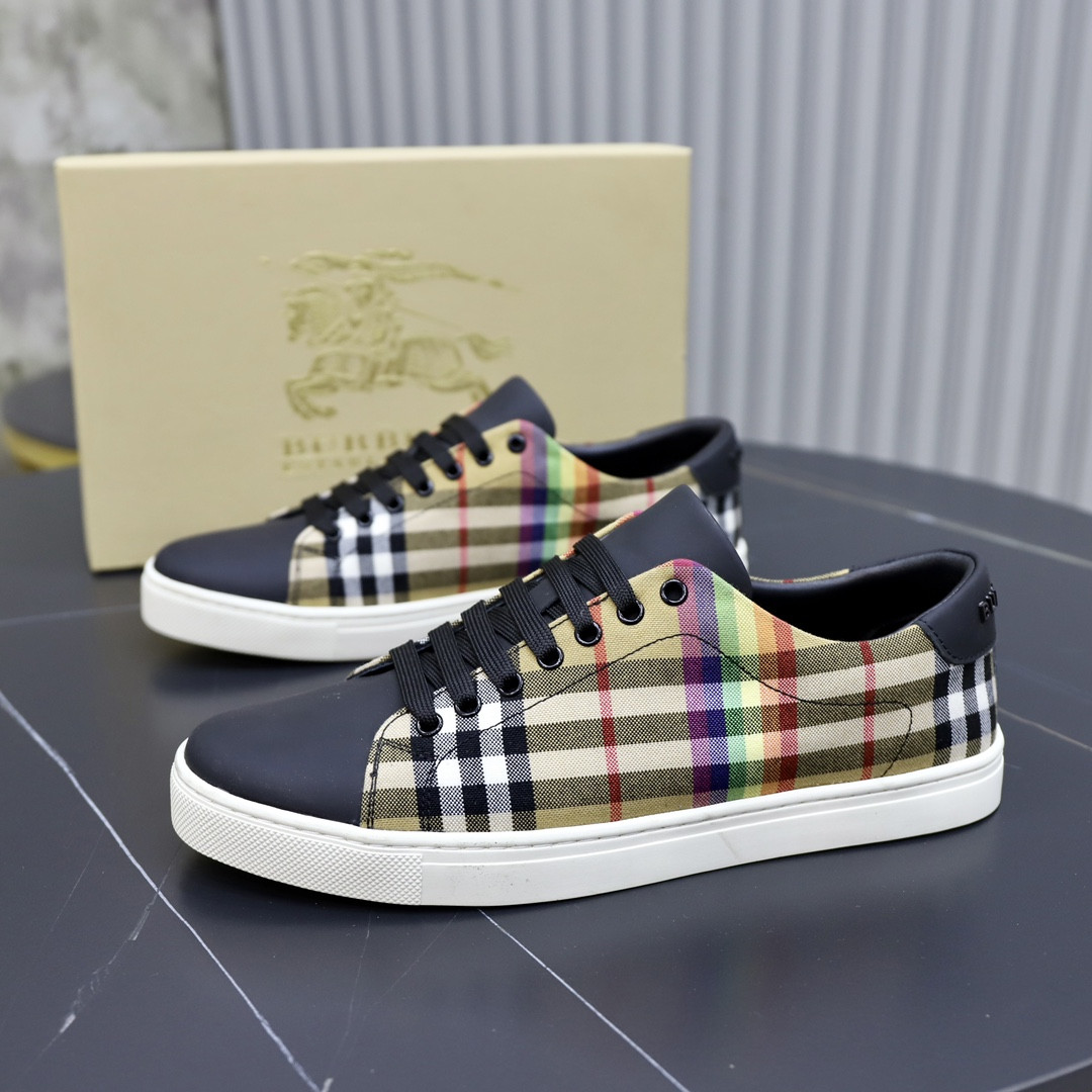 ua B**rry check sneakers