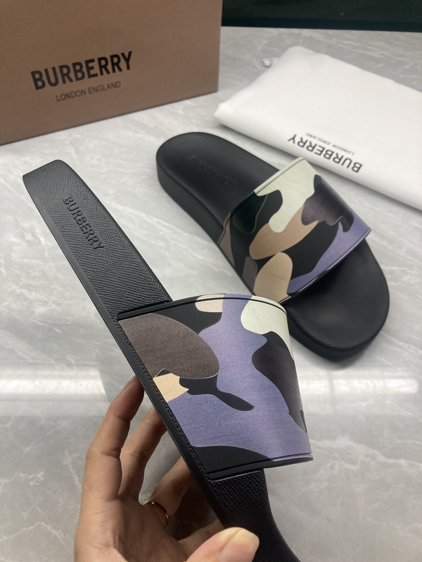 B**rry slides