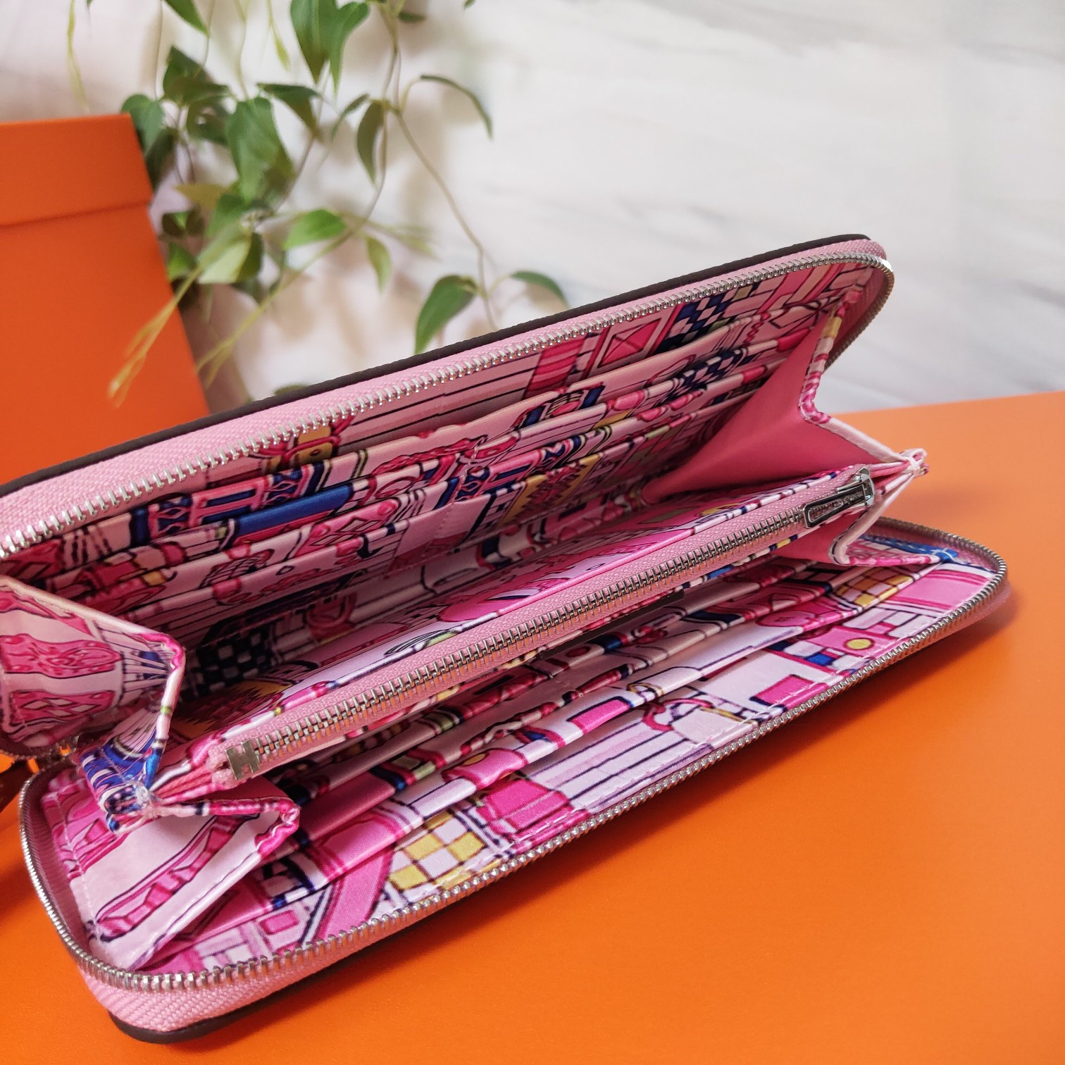 H**mes long wallet 20x11cm