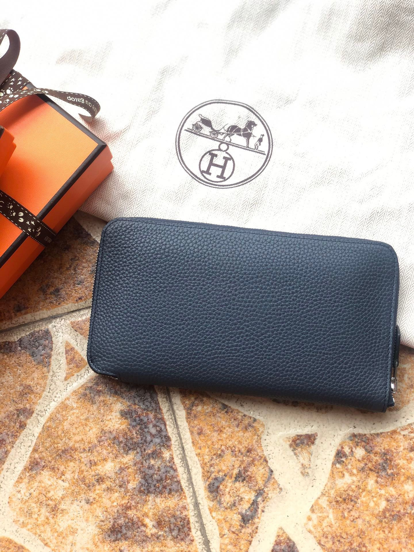 H**mes long wallet 20x11cm