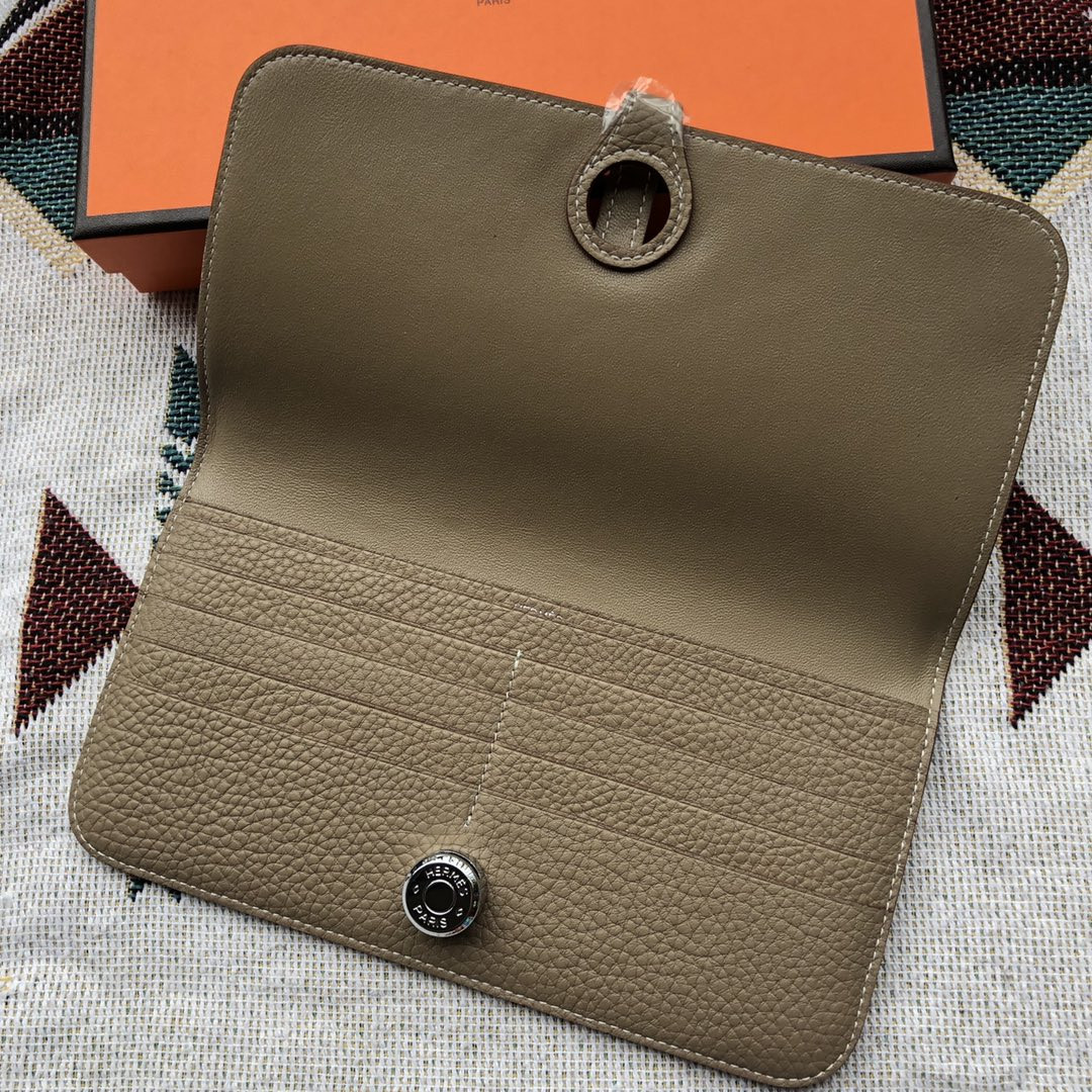 H**mes dogon duo wallet