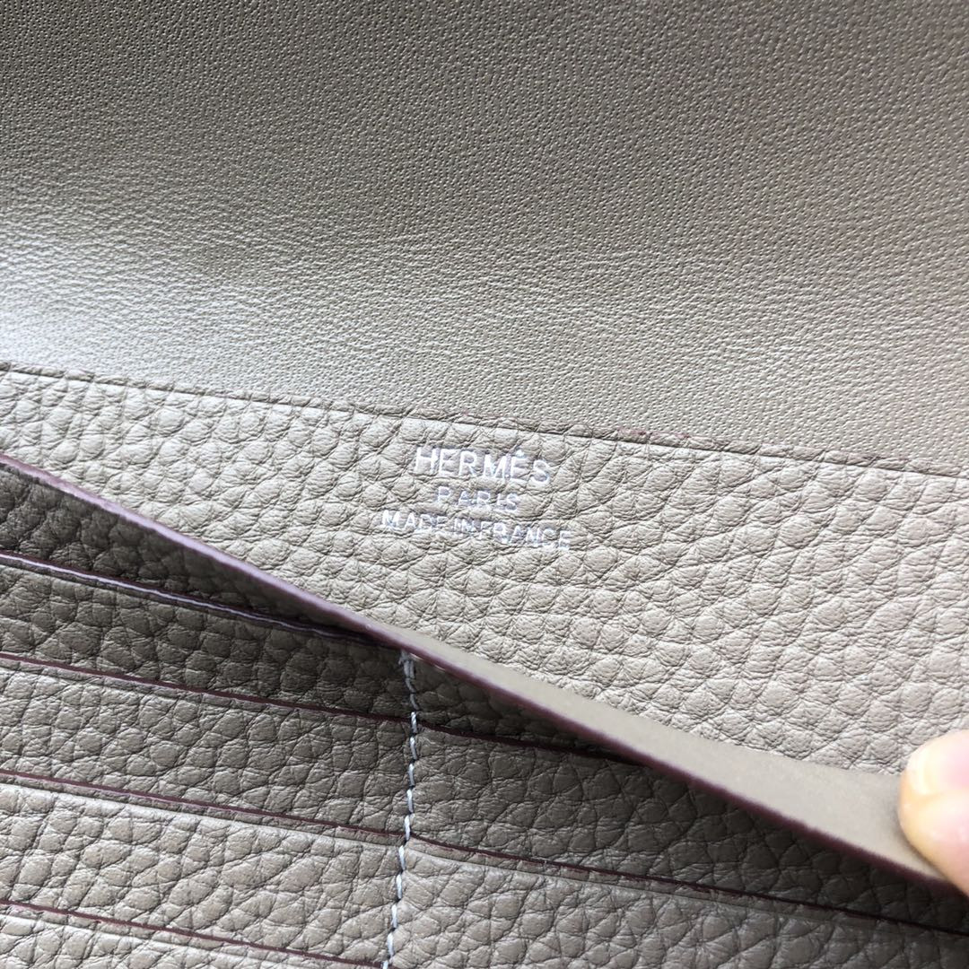 H**mes dogon duo wallet