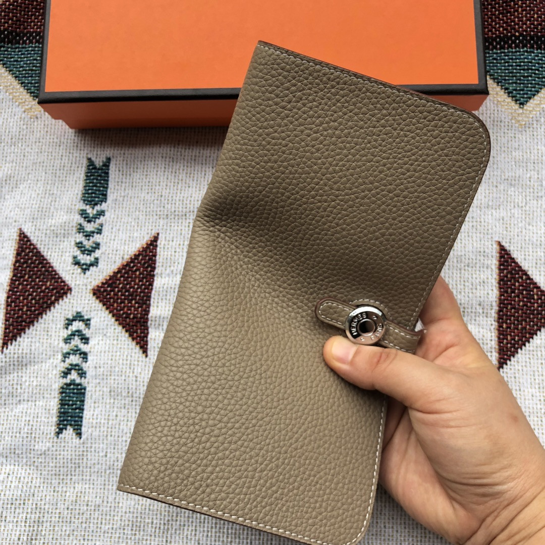 H**mes dogon duo wallet