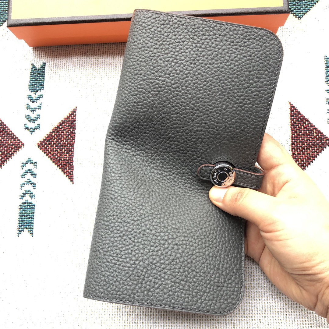 H**mes dogon duo wallet