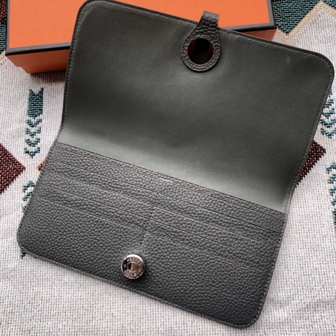 H**mes dogon duo wallet