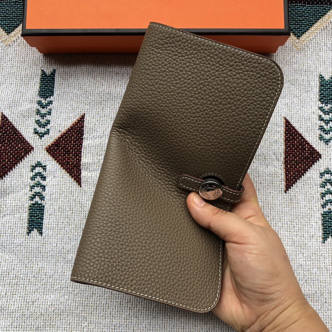 H**mes dogon duo wallet