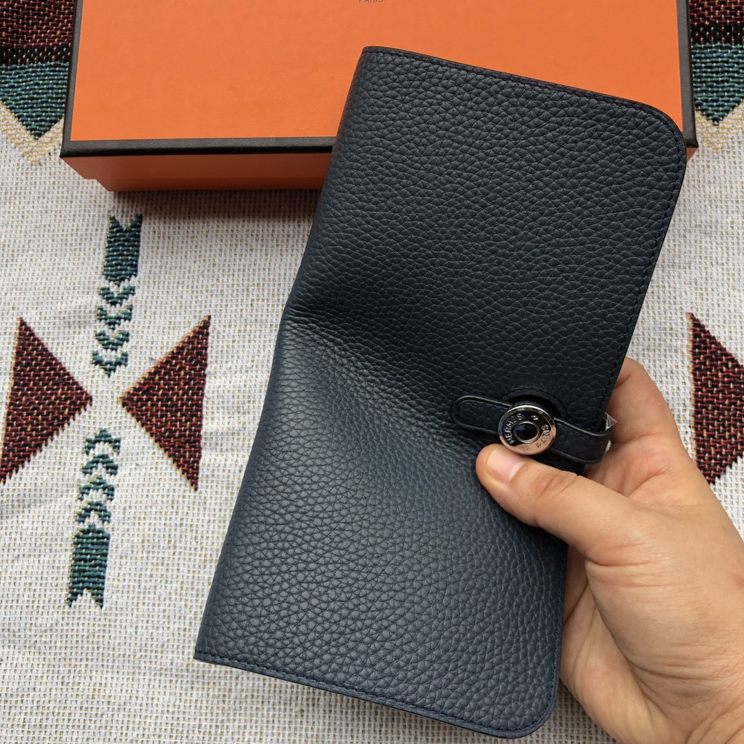 H**mes dogon duo wallet