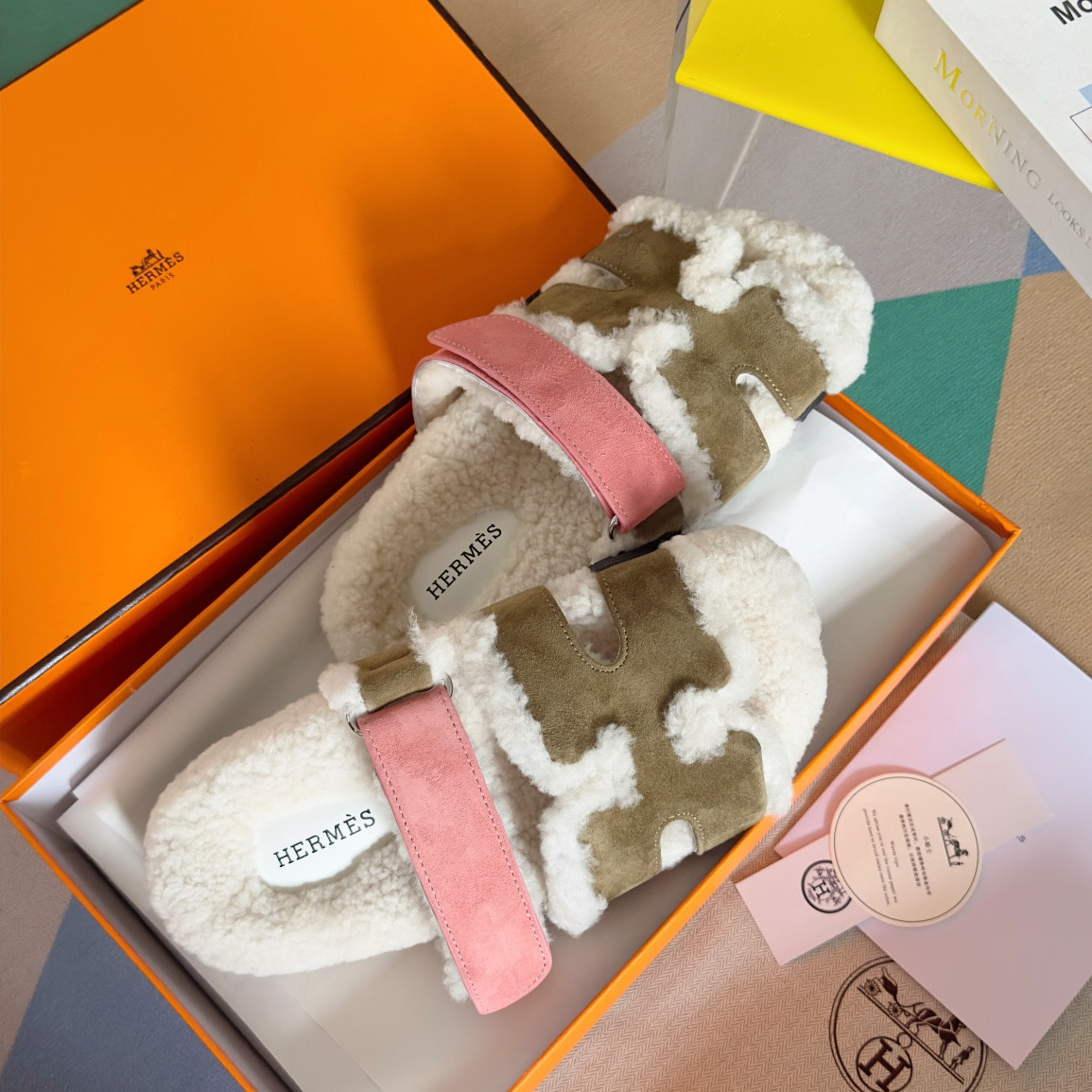 ua H**mes chypre sandal