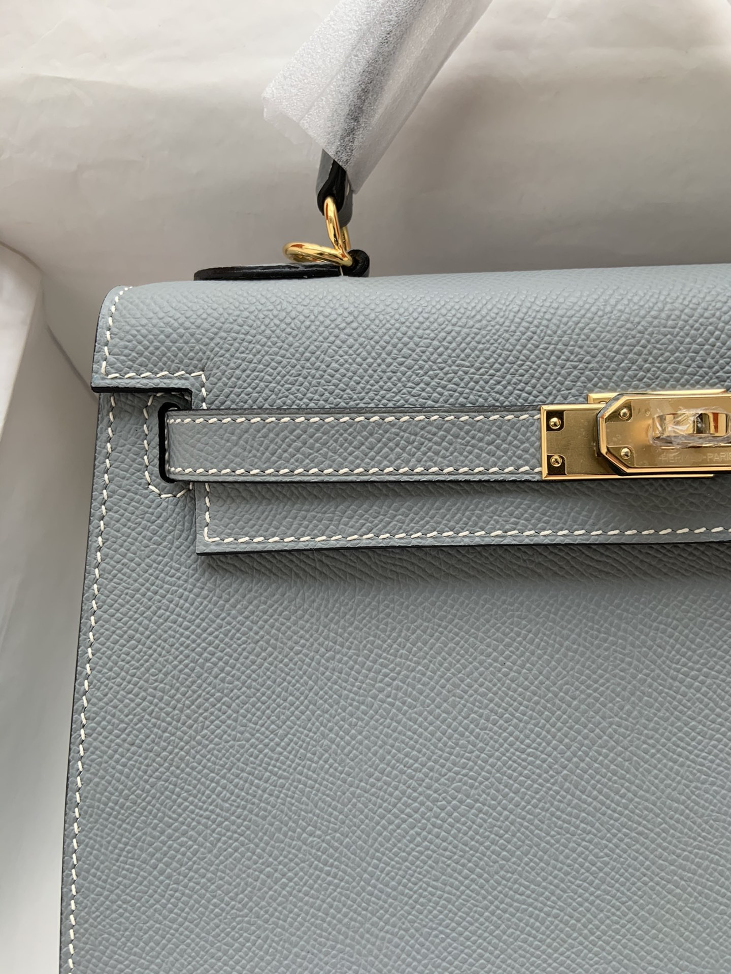 H**mes kelly gold-tone hardware 25 28