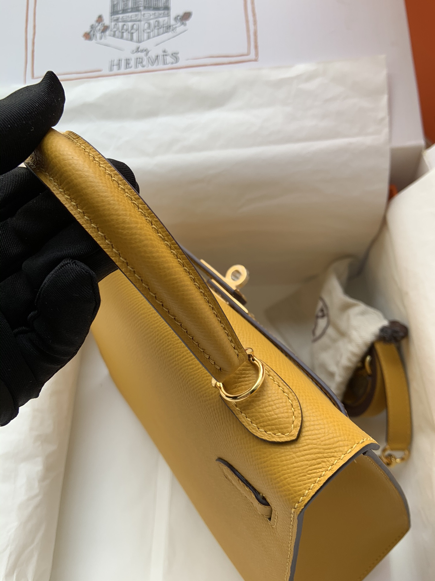 H**mes kelly gold-tone hardware 25 28