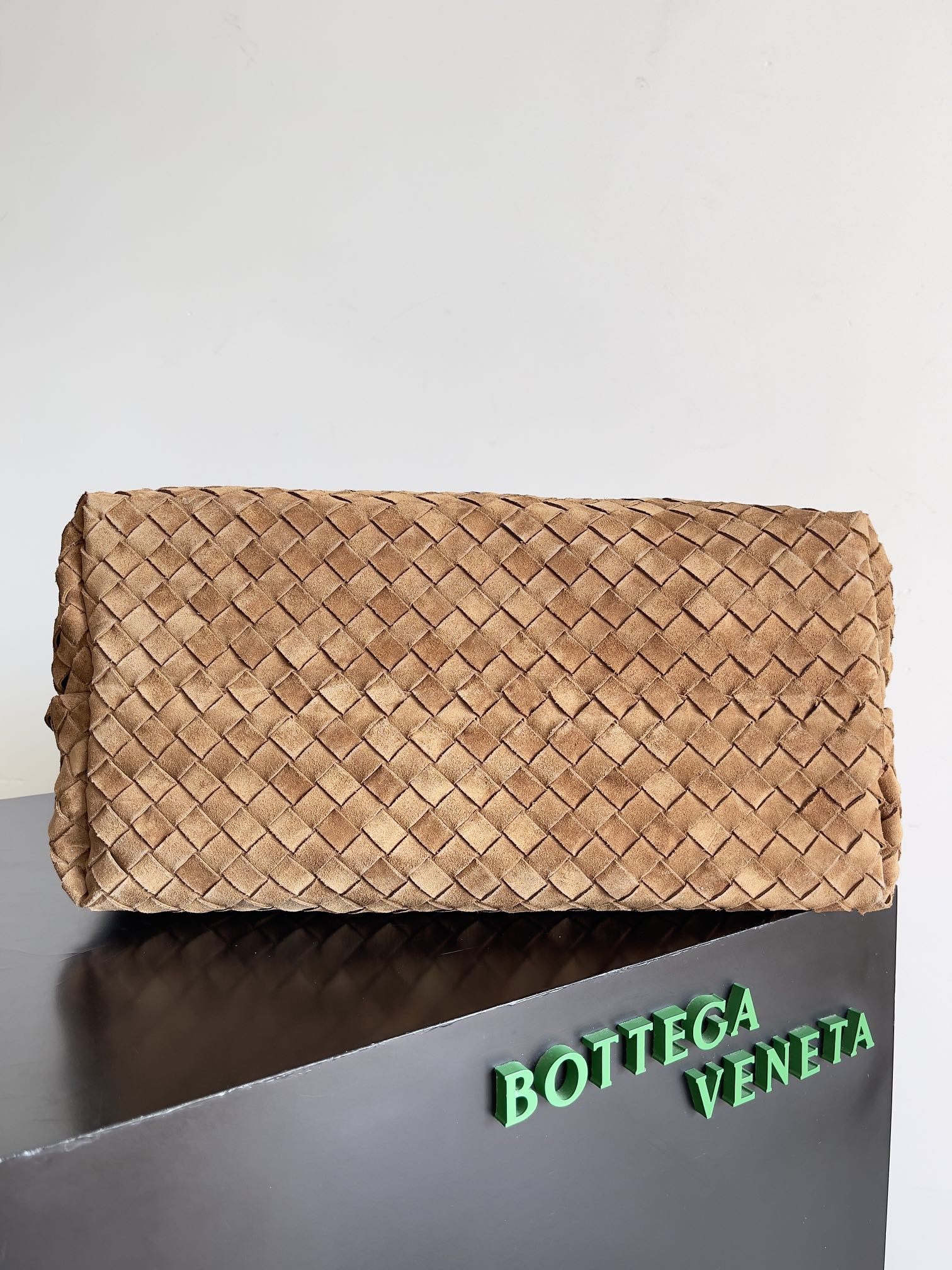 bo*te*ga Ve*ne*ta large andiamo 42x18x35cm