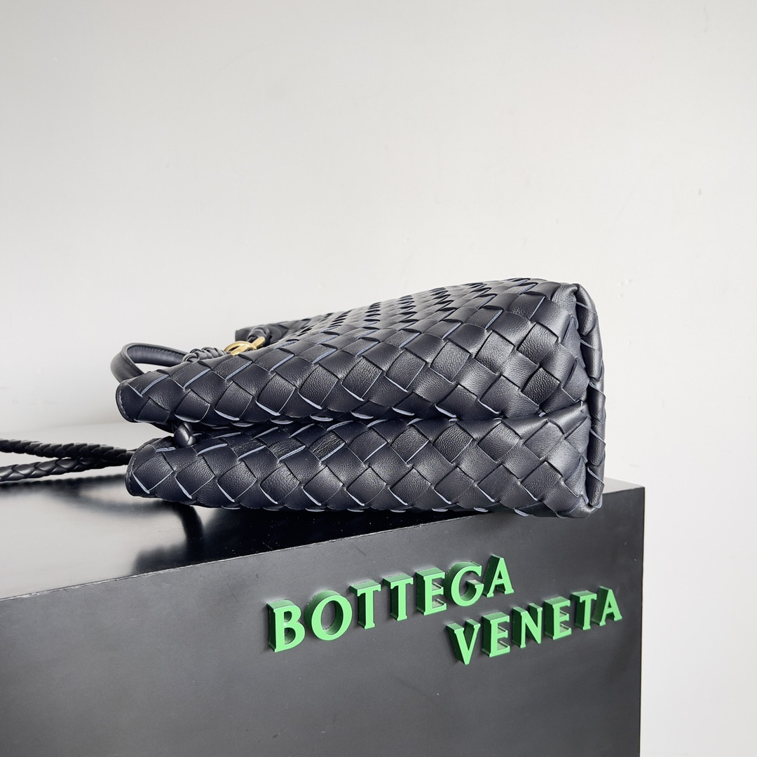 bo*te*ga Ve*ne*ta medium andiamo 32x25x11cm